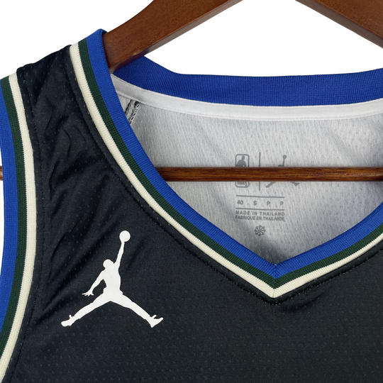 Camisa Regata Jordan NBA Milwaukee Bucks Statement Edition 2022/23