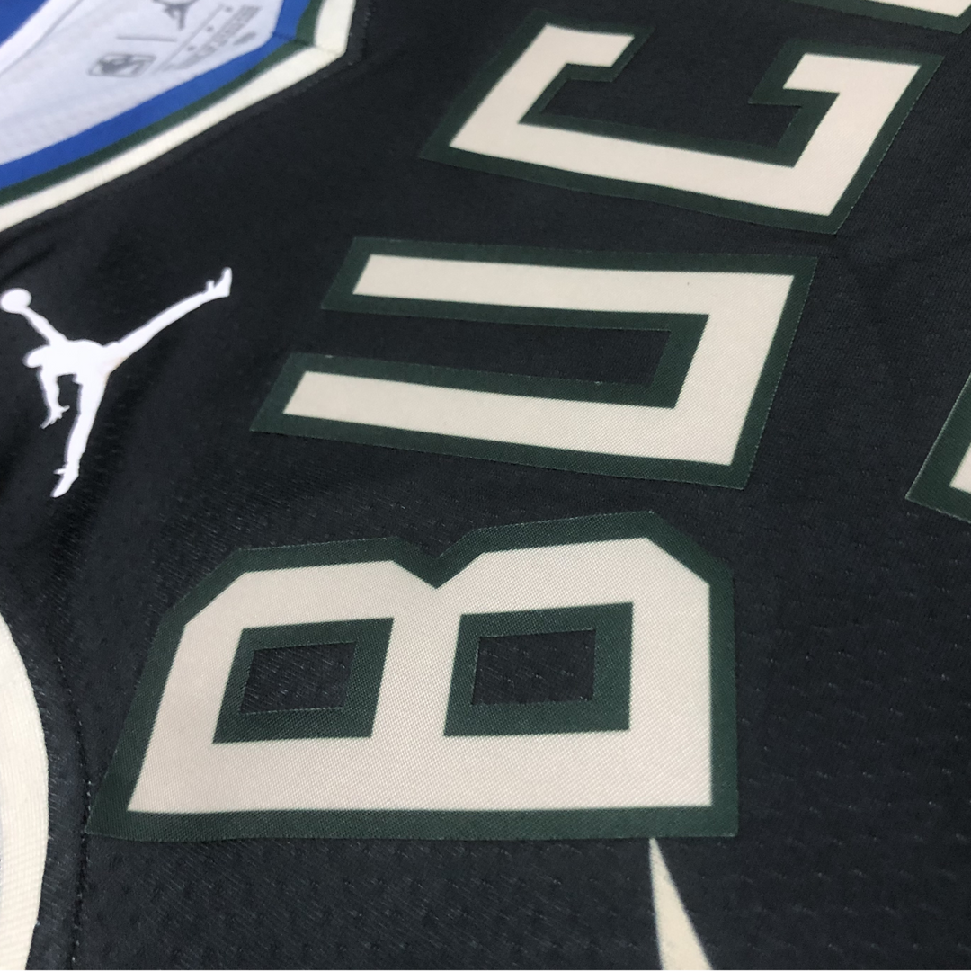 Camisa Regata Jordan NBA Milwaukee Bucks Statement Edition 2022/23